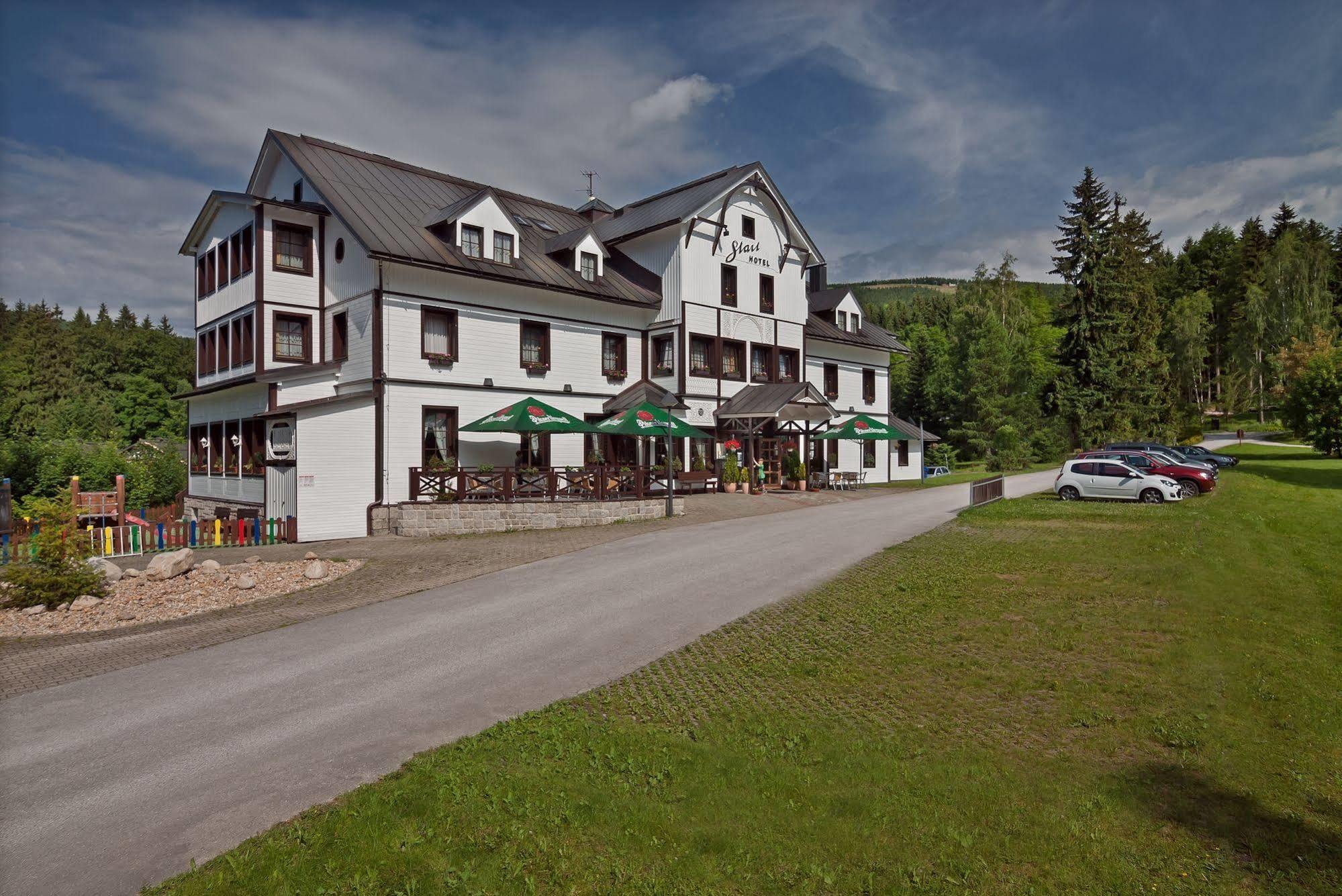 斯塔特酒店 Špindlerŭv Mlýn 外观 照片